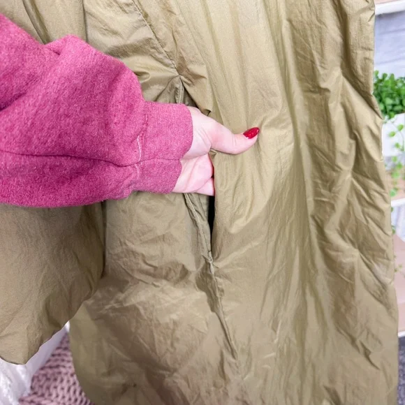 JNBY New Smooth Outside Quilt Down Coat Olive (S) - Picture 5 of 5